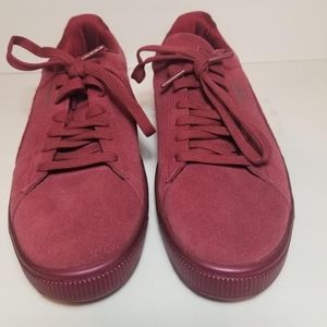 Puma Red low top Suede 8